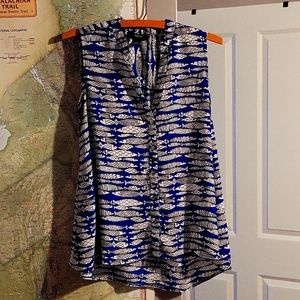 Chic Fish Print Sleeveless Top